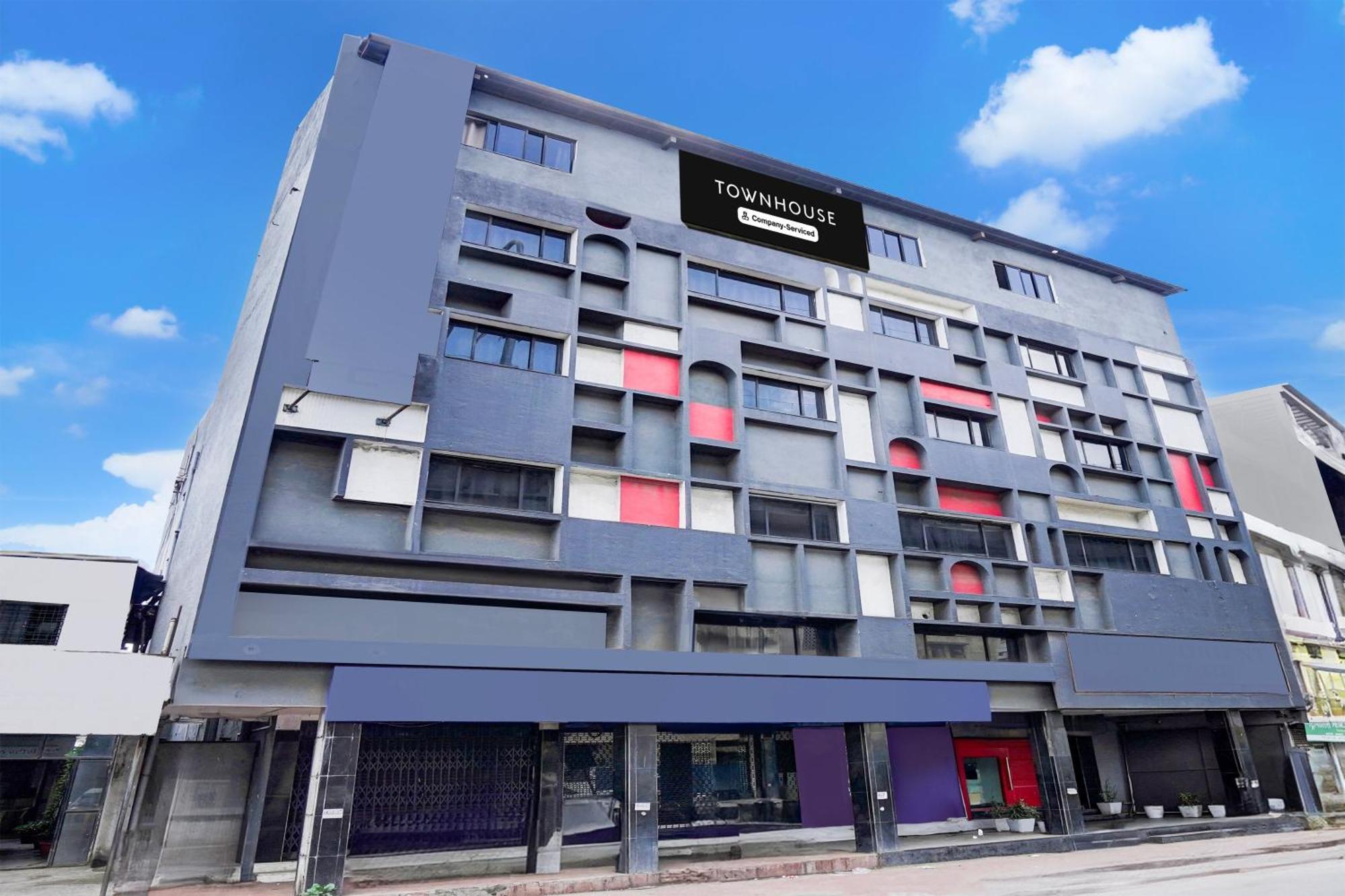 Super Townhouse Nagpur Railway Station Hotel Bagian luar foto