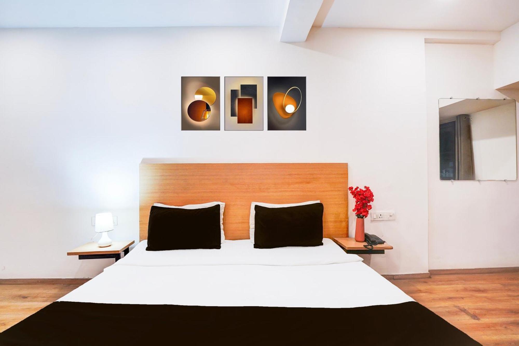 Super Townhouse Nagpur Railway Station Hotel Bagian luar foto