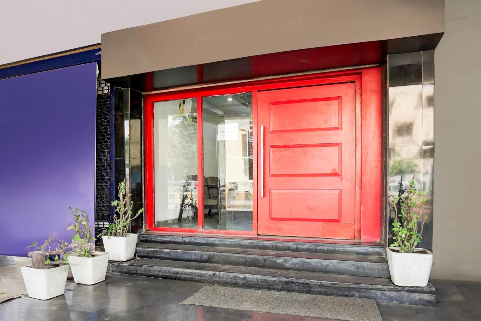 Super Townhouse Nagpur Railway Station Hotel Bagian luar foto